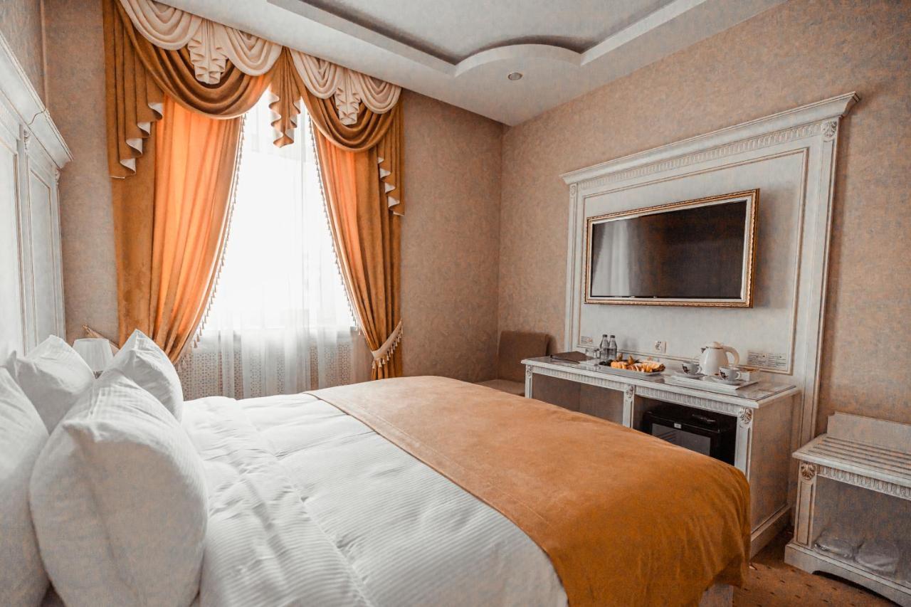 Imperial Palace Hotel Minsk Extérieur photo