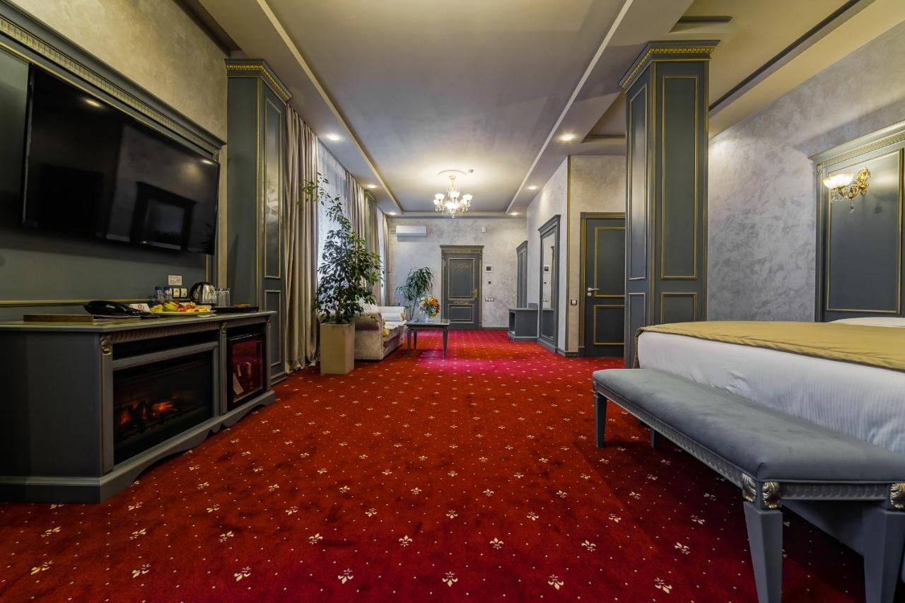 Imperial Palace Hotel Minsk Extérieur photo
