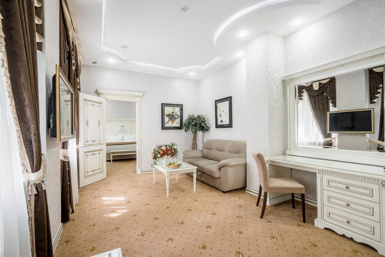 Imperial Palace Hotel Minsk Extérieur photo