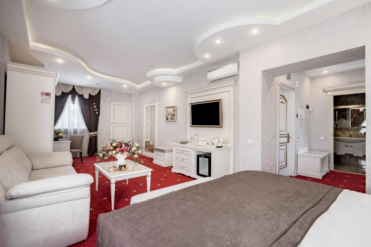 Imperial Palace Hotel Minsk Extérieur photo